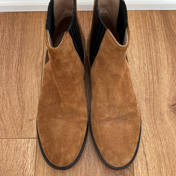 Club Monaco suede boots - Picture 5 of 5